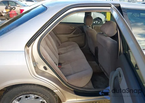 1997 Toyota Camry Le из США, поврежденный, VIN 4T1BG22K7VU816018